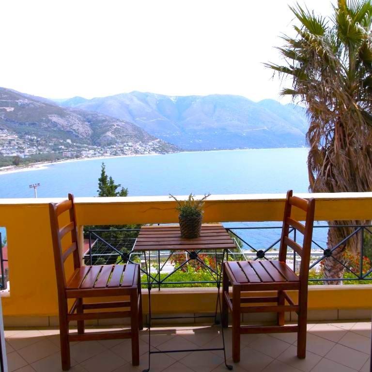Guest House Suga 1 Qeparo Pokój zdjęcie