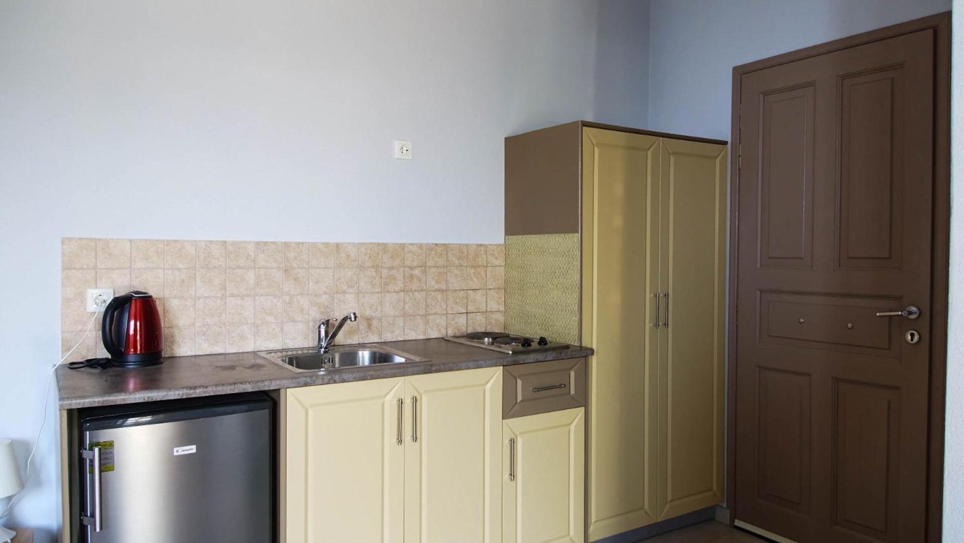 Guest House Suga 1 Qeparo Pokój zdjęcie