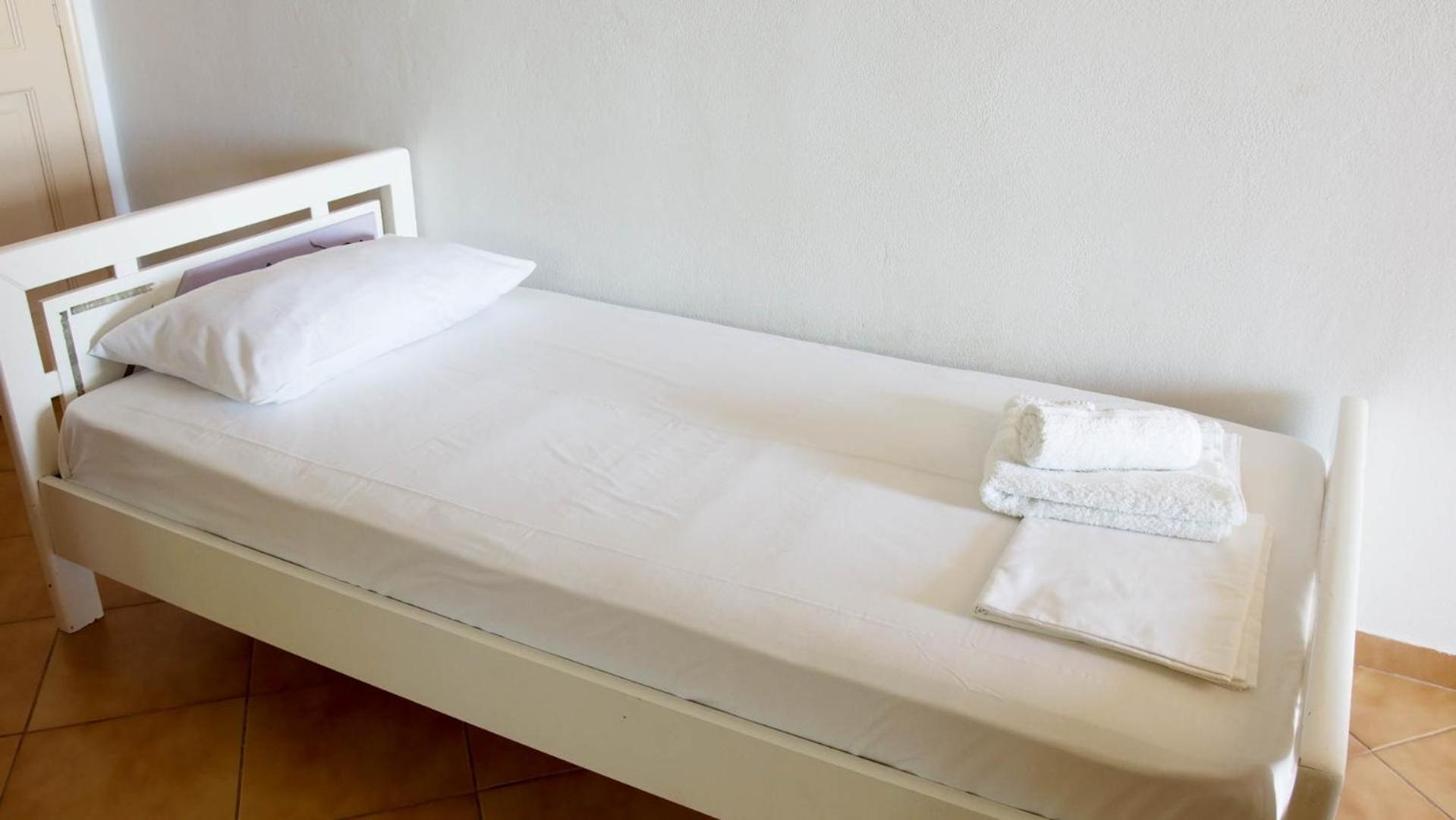Guest House Suga 1 Qeparo Pokój zdjęcie