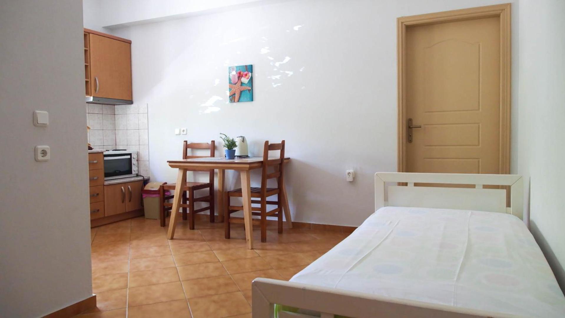 Guest House Suga 1 Qeparo Pokój zdjęcie